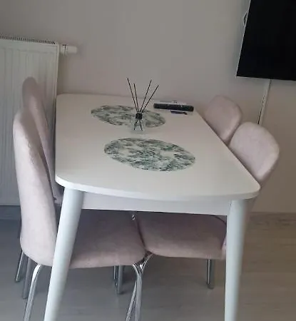 דירה Exquisite 2 Bedroom In Express24